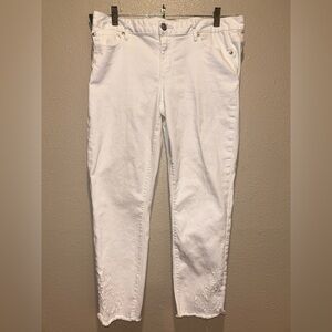 White Crop Jeans with Embroidery at Ankle. Frayed/Raw Hem - Dex Brand - Size 32